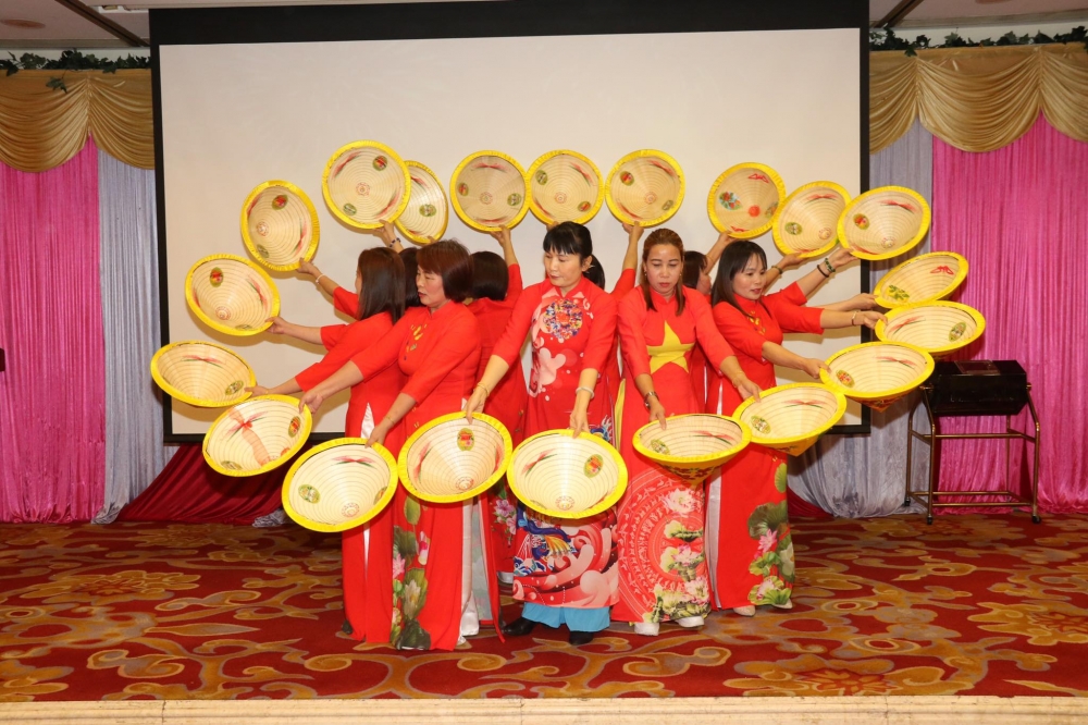 Hội đồng hương Hà Tĩnh tại Macau lần đầu tiên tập hợp con em xa quê sinh hoạt cộng đồng Hội đồng hương Hà Tĩnh tại Macau lần đầu tiên tập hợp con em xa quê sinh hoạt cộng đồng