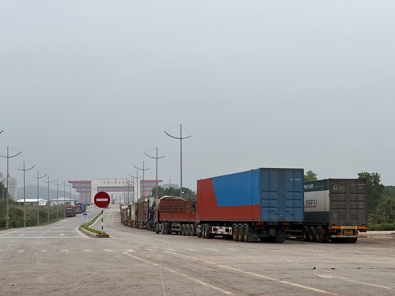 Hỗ trợ doanh nghiệp đẩy nhanh đăng ký mã số xuất khẩu sang Trung Quốc Hỗ trợ doanh nghiệp đẩy nhanh đăng ký mã số xuất khẩu sang Trung Quốc