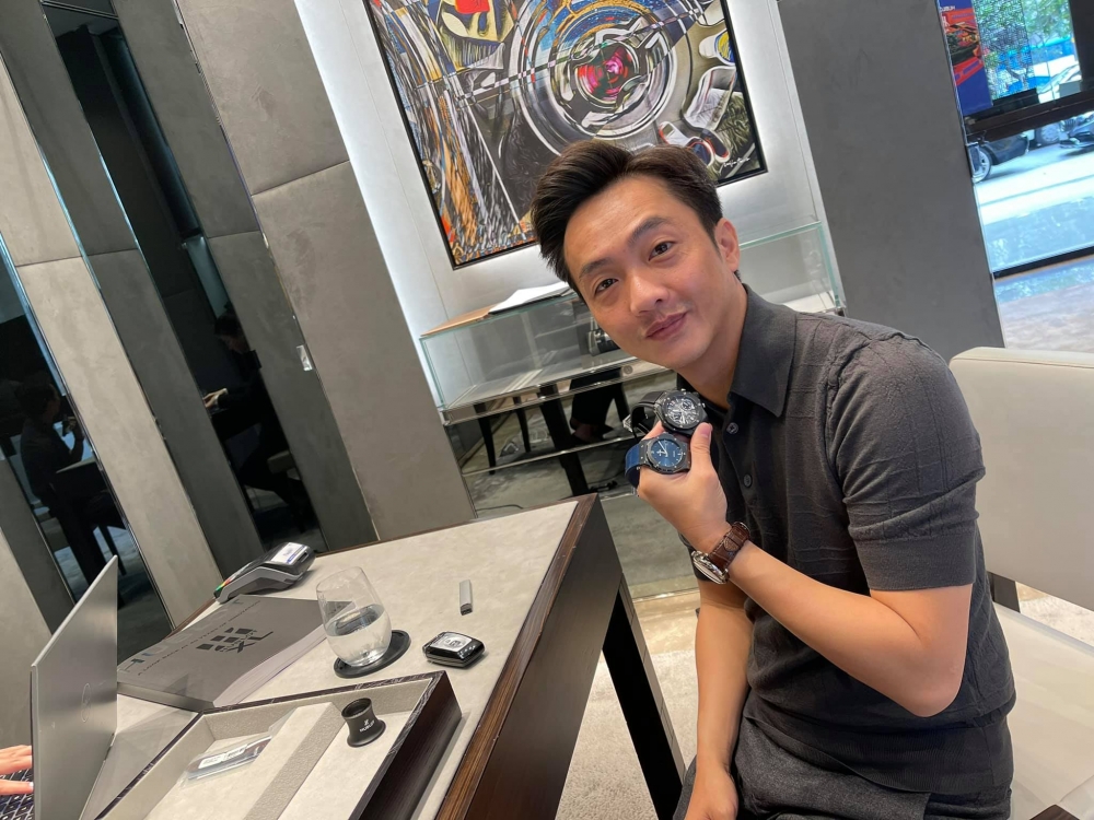 Tin Showbiz Việt ngày 12/4: Lý Nhã Kỳ diện 2 tỷ đồng đi xem Rap Việt, Cường Đô La được Đàm Thu Trang 'thưởng' quà 600 triệu Tin Showbiz Việt ngày 12/4: Lý Nhã Kỳ diện 2 tỷ đồng đi xem Rap Việt, Cường Đô La được Đàm Thu Trang 'thưởng' quà 600 triệu