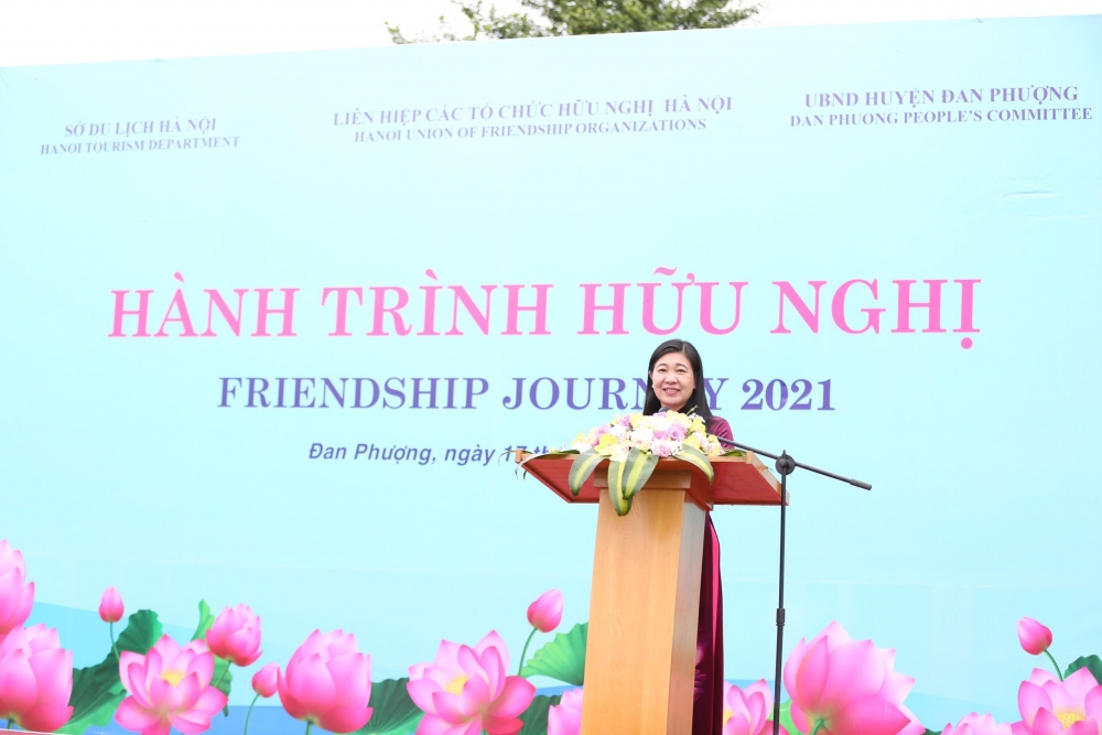 Hành trình hữu nghị 2021- chương trình đem đến cho bạn bè quốc tế nhiều trải nghiệm thú vị về Hà Nội Hành trình hữu nghị 2021- chương trình đem đến cho bạn bè quốc tế nhiều trải nghiệm thú vị về Hà Nội
