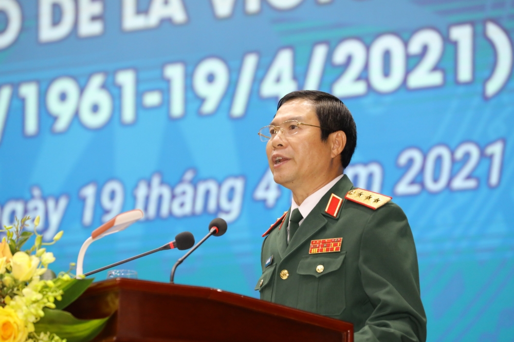 Mít tinh kỷ niệm 60 năm Ngày chiến thắng Hi-rôn của Cuba Mít tinh kỷ niệm 60 năm Ngày chiến thắng Hi-rôn của Cuba