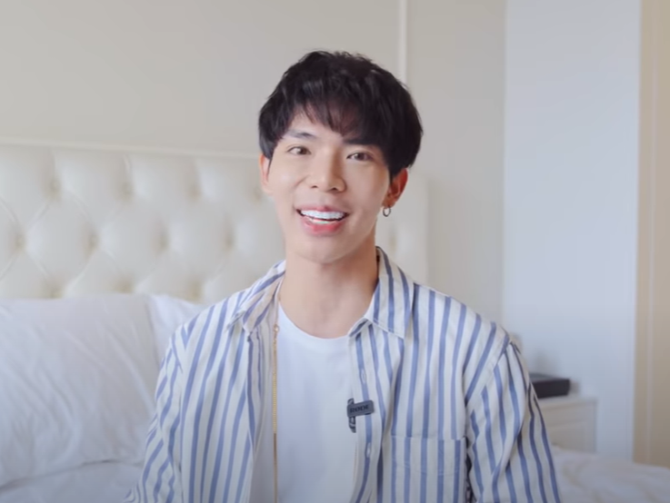 Tin Showbiz Việt ngày 19/4: Quốc Trường – Minh Hằng dính nghi vấn hẹn hò, phía Nhã Phương lên tiếng khi bị chỉ trích mắc bệnh ngôi sao Tin Showbiz Việt ngày 19/4: Quốc Trường – Minh Hằng dính nghi vấn hẹn hò, phía Nhã Phương lên tiếng khi bị chỉ trích mắc bệnh ngôi sao