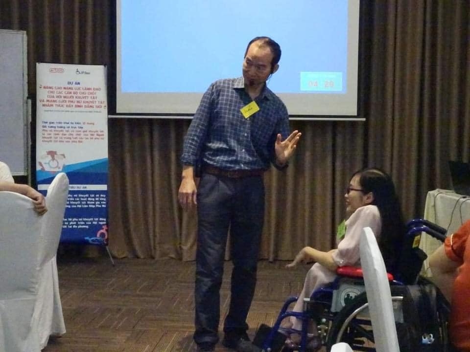 Nâng cao kỹ năng giải quyết vấn đề và giải quyết xung đột của phụ nữ khuyết tật Nâng cao kỹ năng giải quyết vấn đề và giải quyết xung đột của phụ nữ khuyết tật