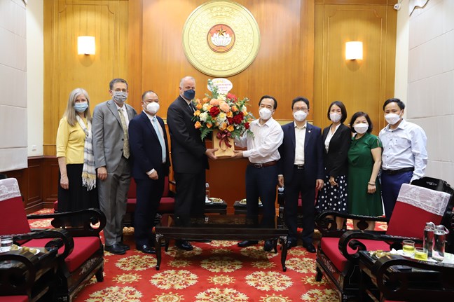 Lan tỏa những giá trị tốt đẹp của Giáo hội các Thánh hữu ngày sau của Chúa Giê Su Ky Tô trong cộng đồng Lan tỏa những giá trị tốt đẹp của Giáo hội các Thánh hữu ngày sau của Chúa Giê Su Ky Tô trong cộng đồng