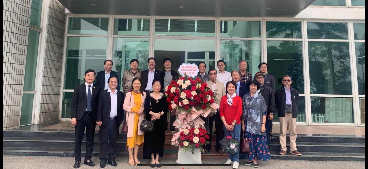 ALOV giao lưu, làm việc với doanh nhân kiều bào trở về xây dựng quê hương ALOV giao lưu, làm việc với doanh nhân kiều bào trở về xây dựng quê hương