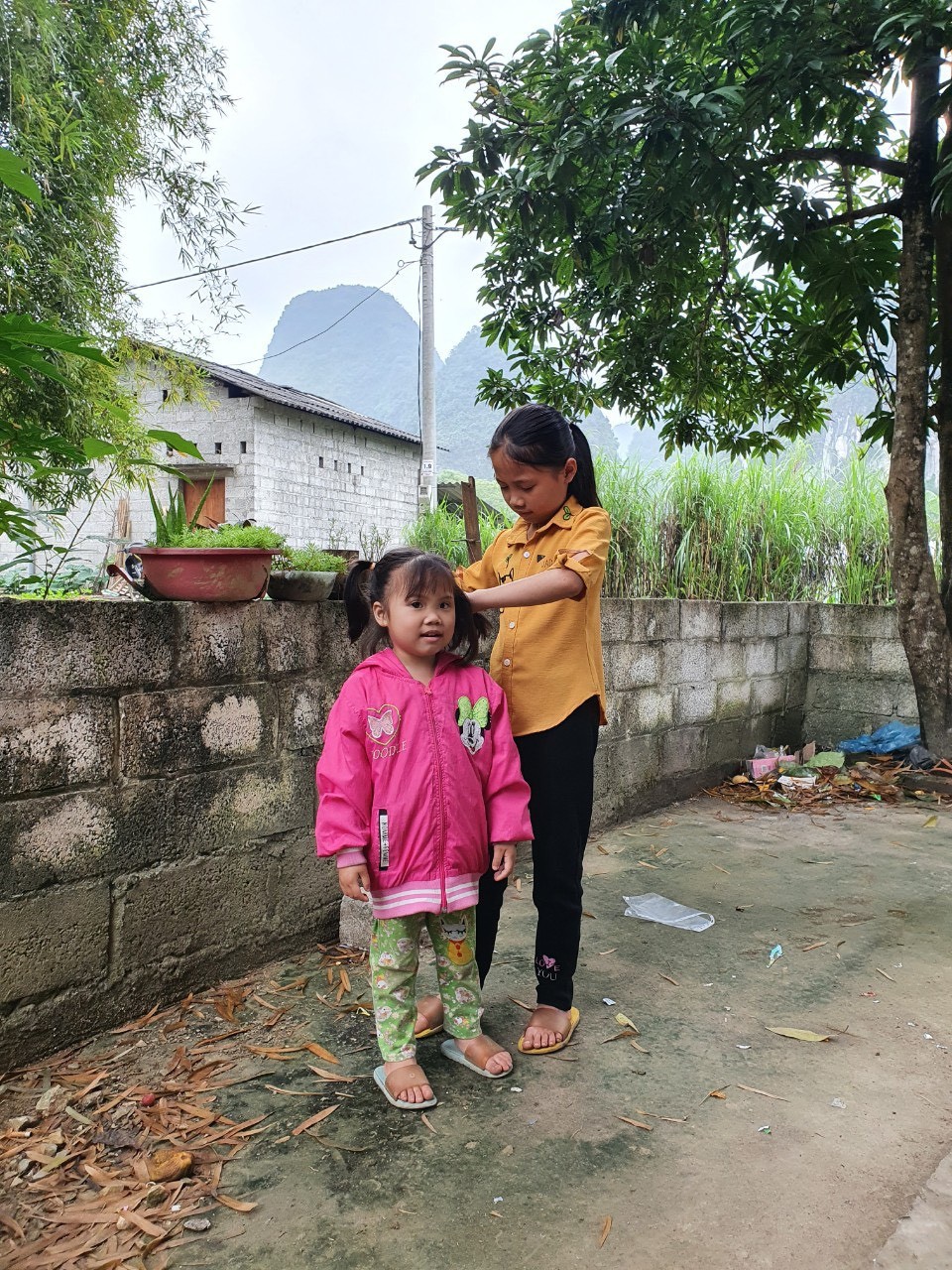 ChildFund mang đến nhiều đổi thay tích cực cho cô bé khuyết tật vùng cao