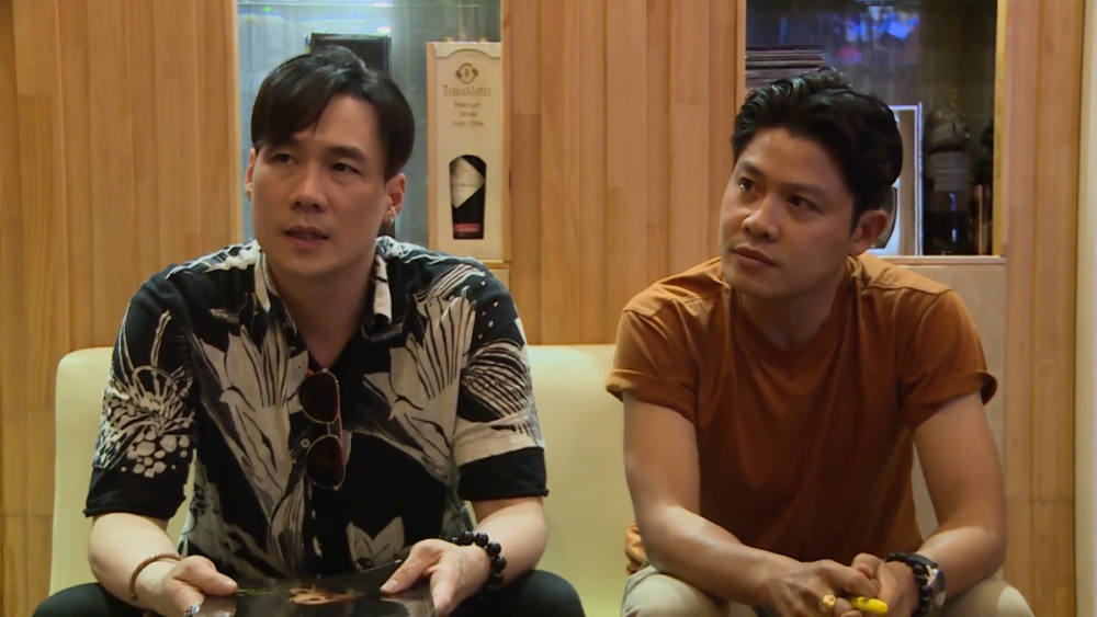 Tin Showbiz Việt ngày 3/5: Ca sĩ Đạt G xác nhận yêu vợ cũ Hoài Lâm, Việt Hương mua tặng xế hộp cho quản lý Tin Showbiz Việt ngày 3/5: Ca sĩ Đạt G xác nhận yêu vợ cũ Hoài Lâm, Việt Hương mua tặng xế hộp cho quản lý