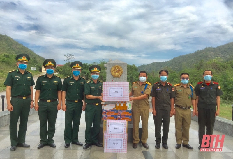 Sơn La, Thanh Hoá, TLSQ Việt Nam tại Luangprabang hỗ trợ Lào phòng, chống dịch COVID-19 Sơn La, Thanh Hoá, TLSQ Việt Nam tại Luangprabang hỗ trợ Lào phòng, chống dịch COVID-19