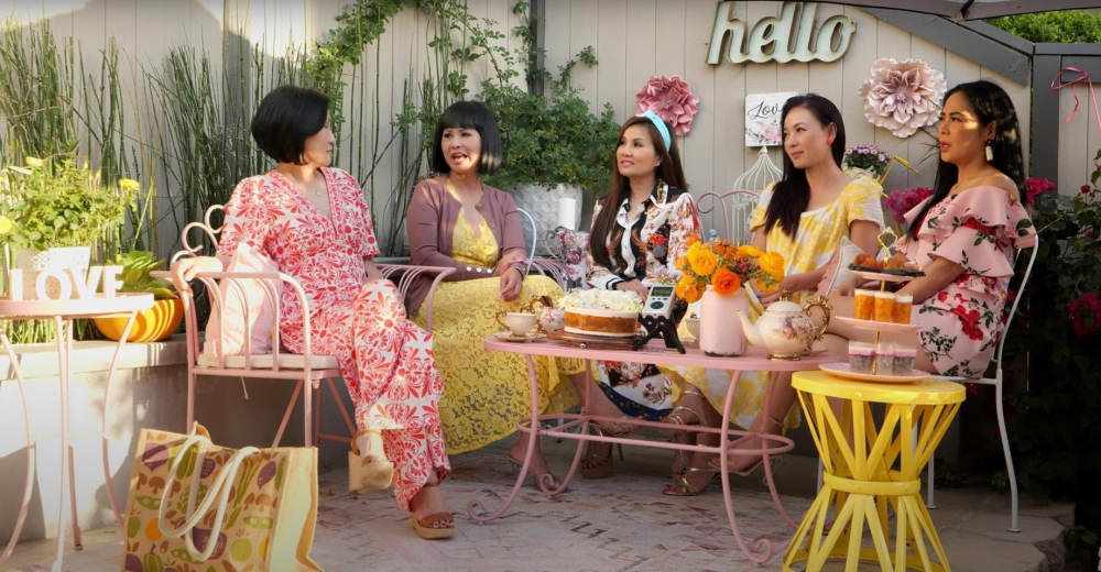 Tin tức showbiz Việt ngày11/5: NSƯT Hạnh Thuý ứng cử ĐBQH, Quang Lê từng làm gãy cầu vì mập Tin tức showbiz Việt ngày11/5: NSƯT Hạnh Thuý ứng cử ĐBQH, Quang Lê từng làm gãy cầu vì mập