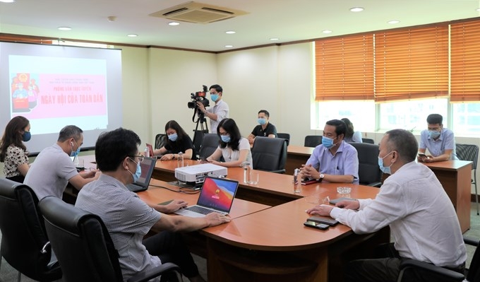 Báo Điện tử Đảng Cộng Sản tổ chức phỏng vấn trực tuyến “Ngày hội của toàn dân” nhằm tuyên truyền về bầu cử Báo Điện tử Đảng Cộng Sản tổ chức phỏng vấn trực tuyến “Ngày hội của toàn dân” nhằm tuyên truyền về bầu cử