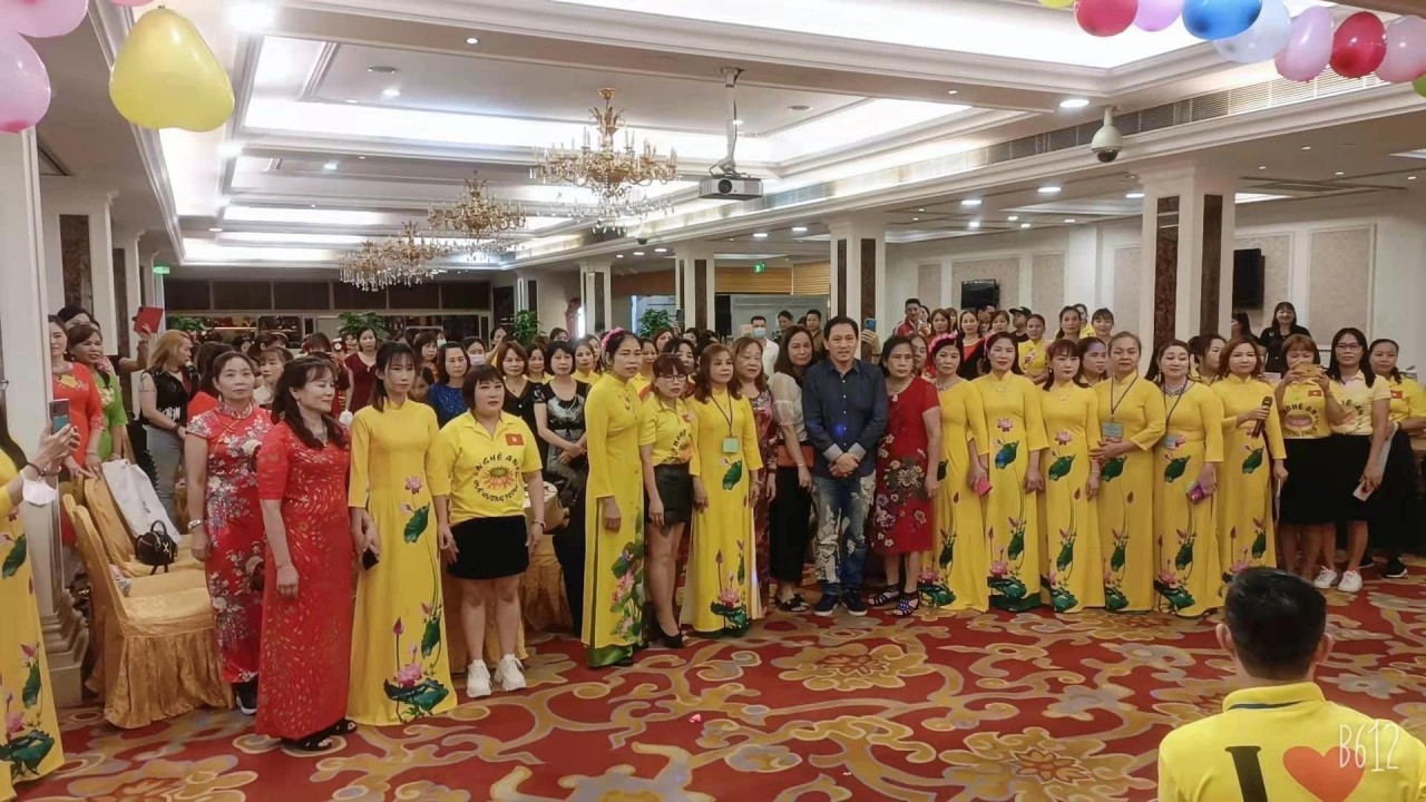 Hội đồng hương Nghệ An tại Macau (Trung Quốc) kỉ niệm 7 năm thành lập Hội đồng hương Nghệ An tại Macau (Trung Quốc) kỉ niệm 7 năm thành lập