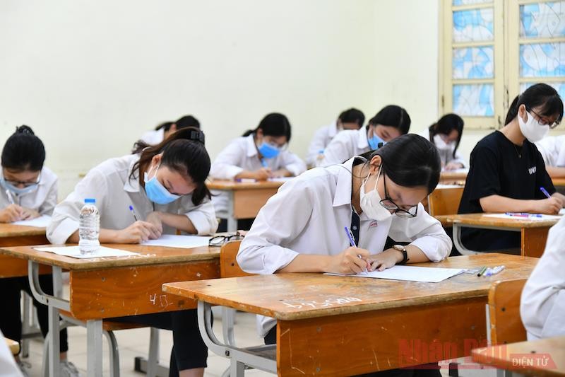 Đề xuất F0 đang cách ly tại nhà được dự thi tốt nghiệp THPT năm 2022 Đề xuất F0 đang cách ly tại nhà được dự thi tốt nghiệp THPT năm 2022