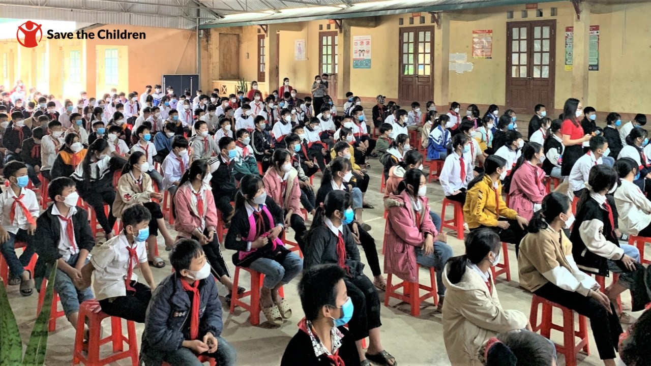 Tổ chức Cứu trợ Trẻ em giúp học sinh Lào Cai nói không với bắt nạt học đường Tổ chức Cứu trợ Trẻ em giúp học sinh Lào Cai nói không với bắt nạt học đường