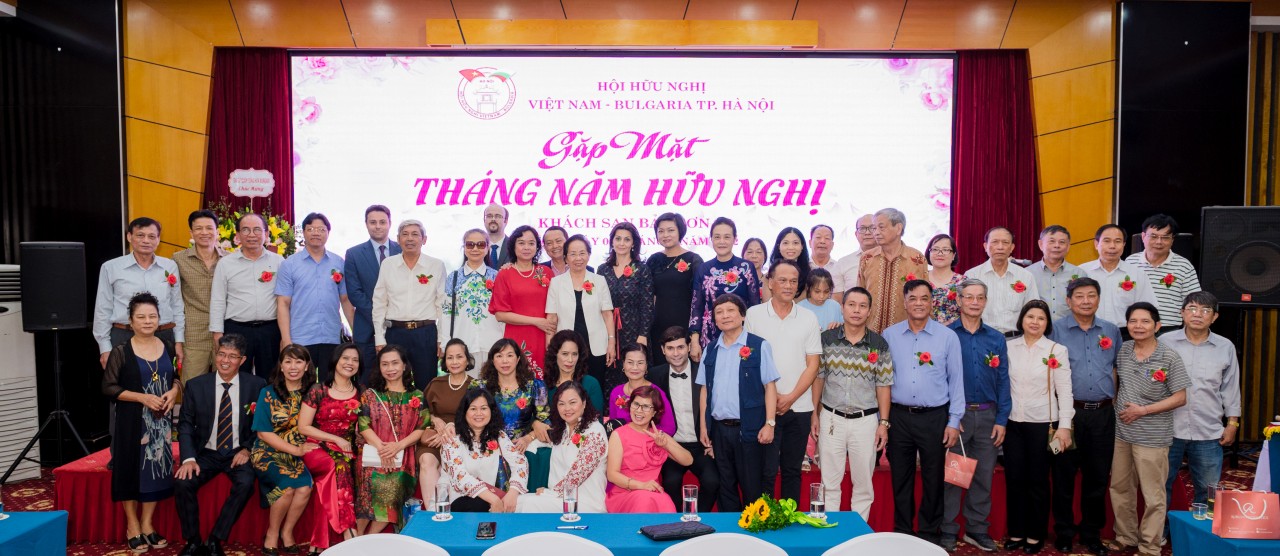 “Tháng Năm Hữu nghị 2022”: Gặp gỡ, giao lưu ẩm thực, văn hóa, giáo dục Việt Nam-Bulgaria “Tháng Năm Hữu nghị 2022”: Gặp gỡ, giao lưu ẩm thực, văn hóa, giáo dục Việt Nam-Bulgaria