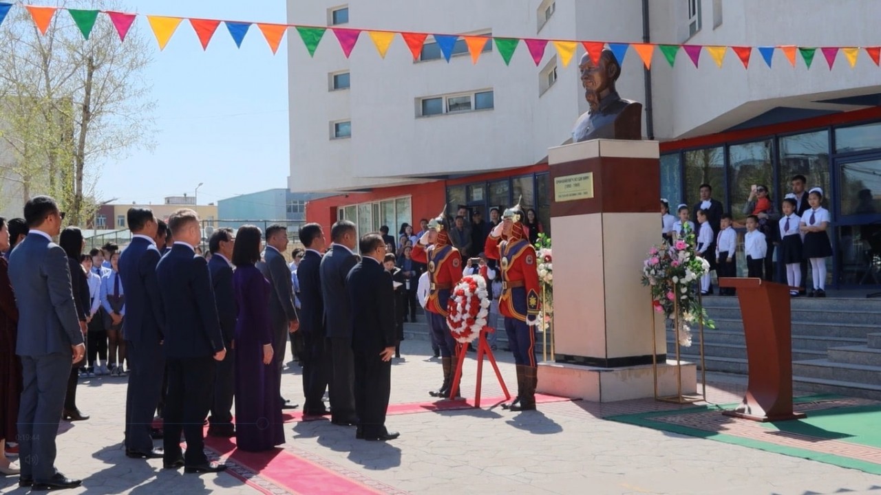 Đại sứ quán Việt Nam tại Mông Cổ kỷ niệm 132 năm Ngày sinh Chủ tịch Hồ Chí Minh Đại sứ quán Việt Nam tại Mông Cổ kỷ niệm 132 năm Ngày sinh Chủ tịch Hồ Chí Minh