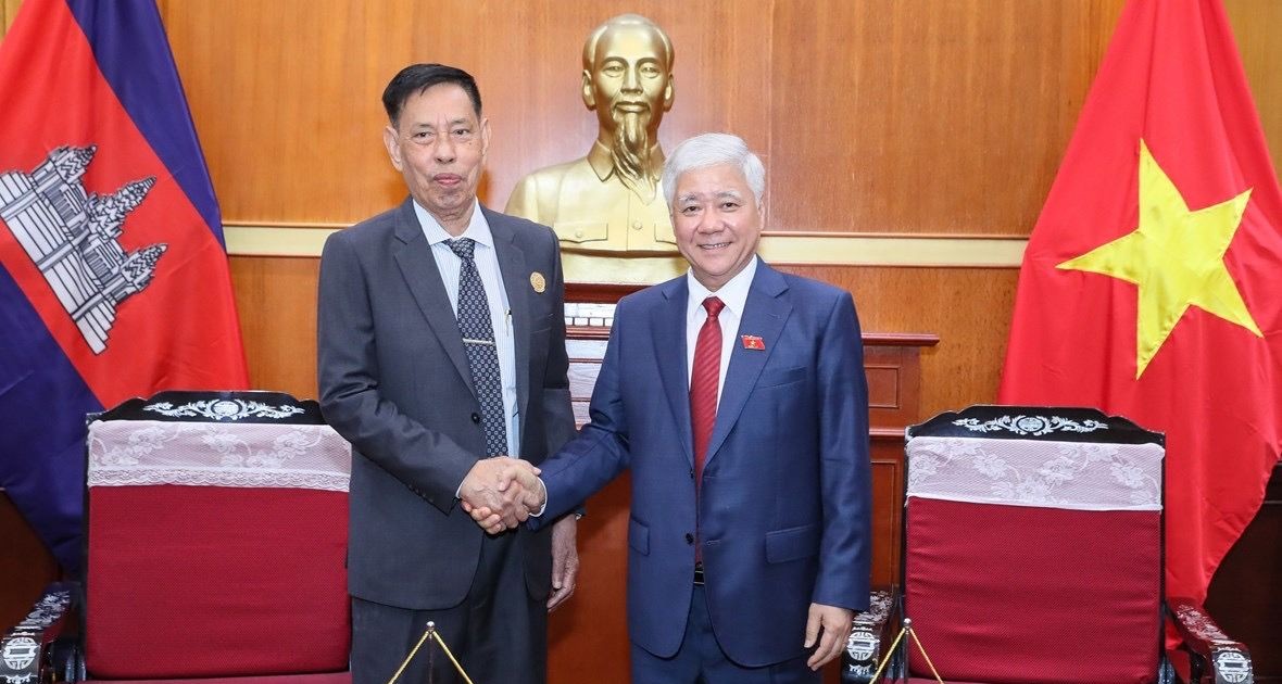 Tăng cường phối hợp giữa Ủy ban Trung ương Mặt trận Tổ quốc Việt Nam và Hội đồng Quốc gia Mặt trận Đoàn kết Phát triển Tổ quốc Campuchia Tăng cường phối hợp giữa Ủy ban Trung ương Mặt trận Tổ quốc Việt Nam và Hội đồng Quốc gia Mặt trận Đoàn kết Phát triển Tổ quốc Campuchia