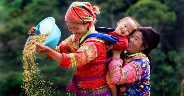 Đẩy mạnh thực hiện Chiến lược công tác dân tộc đến năm 2030, tầm nhìn đến năm 2045 Đẩy mạnh thực hiện Chiến lược công tác dân tộc đến năm 2030, tầm nhìn đến năm 2045