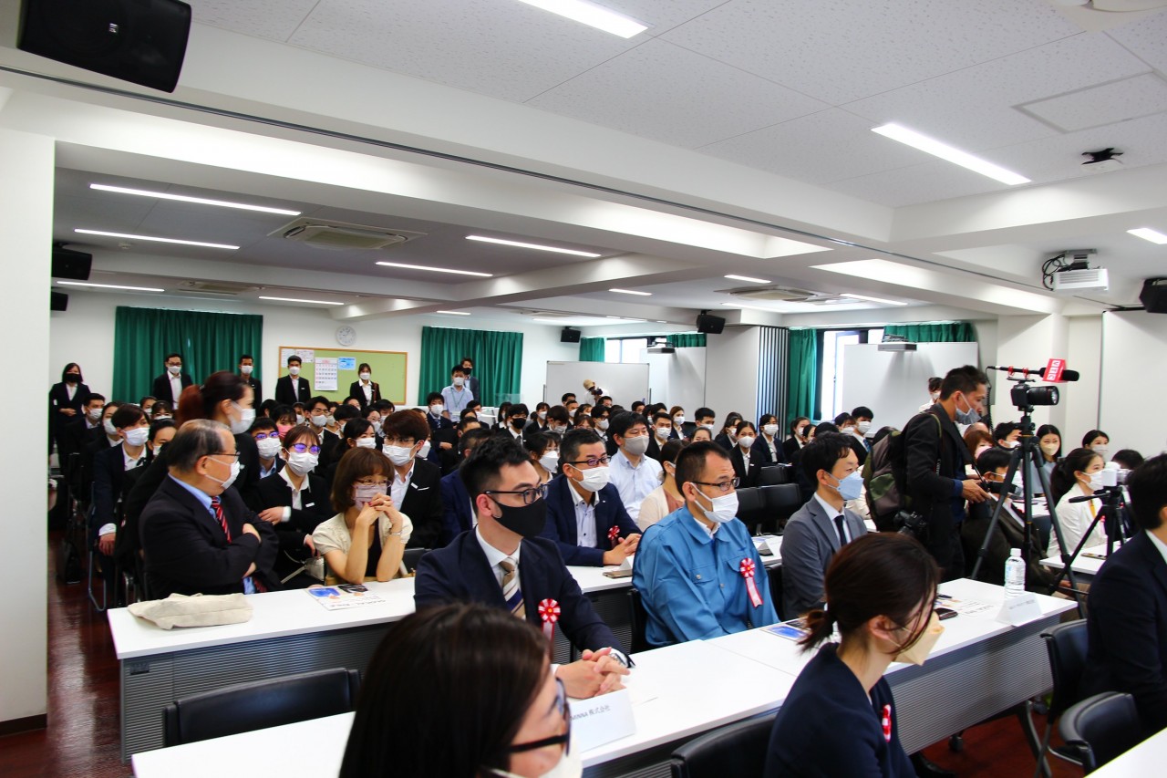 VYSA Osaka Job Fair 2022: Ngày hội việc làm cho các sinh viên Việt tại Nhật Bản VYSA Osaka Job Fair 2022: Ngày hội việc làm cho các sinh viên Việt tại Nhật Bản