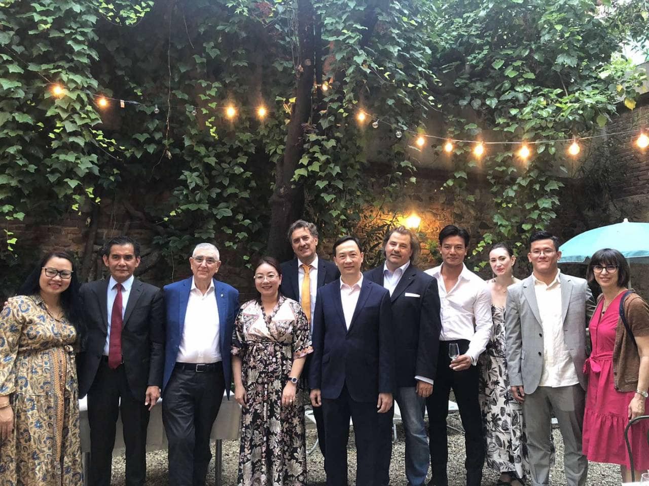 Gặp mặt cộng đồng người Việt tại Torino và Piemonte (Italia) Gặp mặt cộng đồng người Việt tại Torino và Piemonte (Italia)