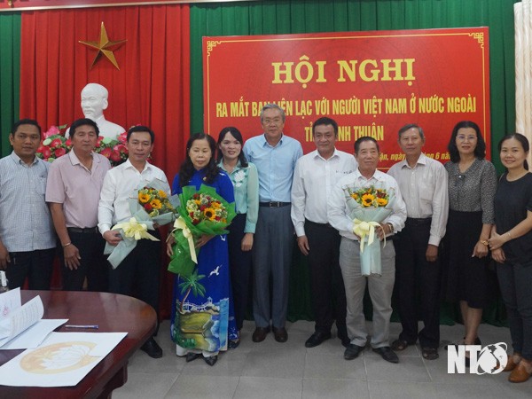 Ra mắt Ban Liên lạc với người Việt Nam ở nước ngoài tỉnh Ninh Thuận Ra mắt Ban Liên lạc với người Việt Nam ở nước ngoài tỉnh Ninh Thuận