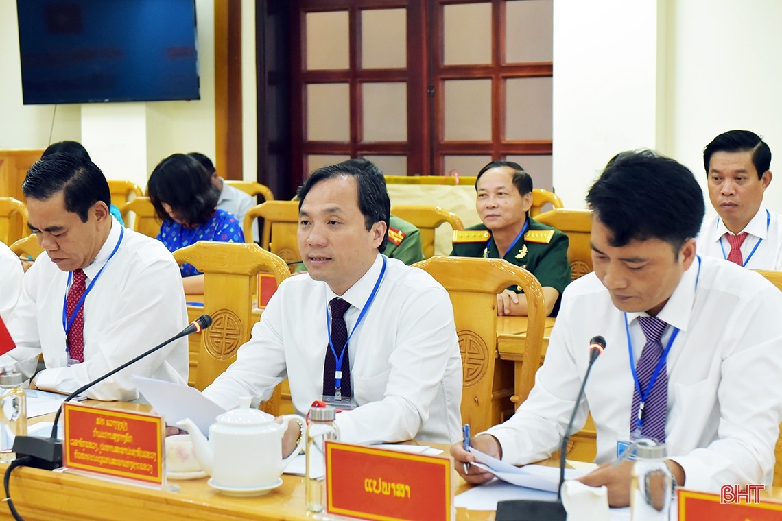 Thắt chặt quan hệ hữu nghị, hợp tác toàn diện giữa 2 tỉnh Hà Tĩnh và Savannakhet Thắt chặt quan hệ hữu nghị, hợp tác toàn diện giữa 2 tỉnh Hà Tĩnh và Savannakhet