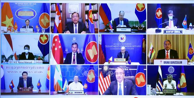 26 năm Việt Nam gia nhập ASEAN: Dấu ấn đối ngoại đa phương Bộ trưởng Ngoại giao các nước dự Hội nghị Bộ trưởng Ngoại giao đặc biệt ASEAN - Nga theo hình thức trực tuyến ngày 6/7 (Ảnh: TTXVN)