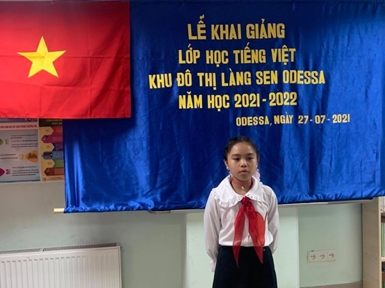 Lớp học tiếng Việt khu đô thị Làng Sen (Ukraine) khai giảng năm học mới Lớp học tiếng Việt khu đô thị Làng Sen (Ukraine) khai giảng năm học mới