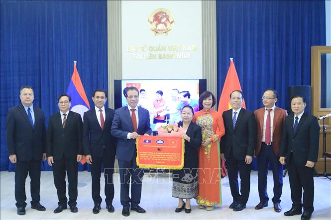 Sâu đậm tình cảm Việt Nam - Lào tại LB Nga Chú thích ảnh