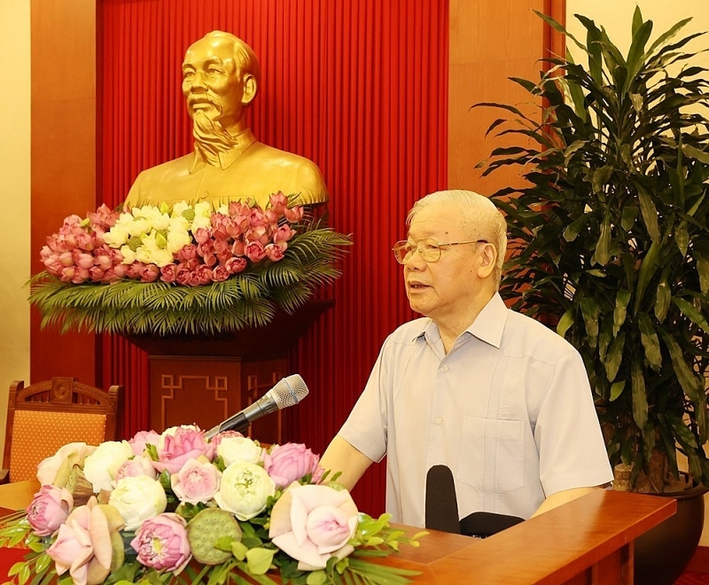 Tổng Bí thư gặp mặt thân mật các đại biểu người có công tiêu biểu tong bi thu gap mat than mat cac dai bieu nguoi co cong tieu bieu