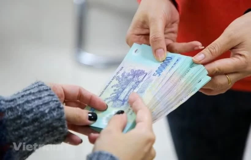 "Chốt" phương án tăng lương tối thiểu vùng năm 2027 ở mức 7,8% "Chốt" phương án tăng lương tối thiểu vùng năm 2027 ở mức 7,8%