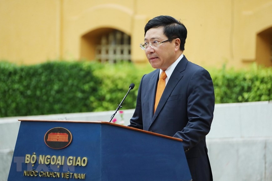 Những hình ảnh đẹp nhất trong Lễ thượng cờ kỷ niệm 53 năm thành lập ASEAN nhung hinh anh dep nhat trong le thuong co ky niem 53 nam thanh lap asean