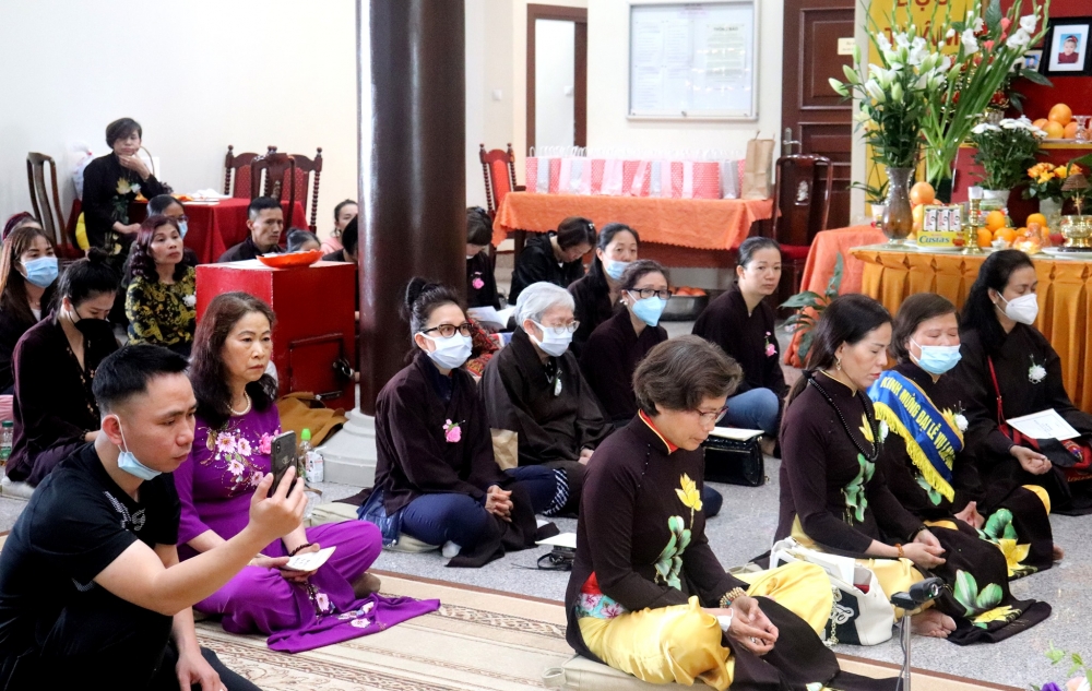 Cộng đồng người Việt Nam tại Ba Lan long trọng tổ chức Đại lễ Vu Lan Cộng đồng người Việt Nam tại Ba Lan long trọng tổ chức Đại lễ Vu Lan