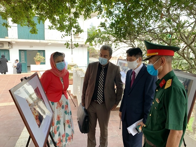 Triển lãm tranh, tư liệu lịch sử về Đại tướng Võ Nguyên Giáp tại Algeria Triển lãm tranh, tư liệu lịch sử về Đại tướng Võ Nguyên Giáp tại Algeria