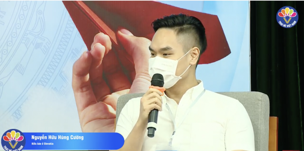 Thế hệ trẻ kiều bào đóng vai trò quan trọng đối với sự phát triển của cộng đồng NVNONN Thế hệ trẻ kiều bào đóng vai trò quan trọng đối với sự phát triển của cộng đồng NVNONN