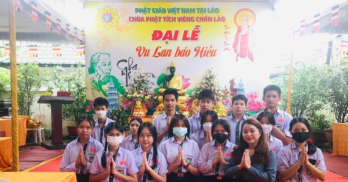 Người Việt tại Lào tổ chức Đại lễ Vu lan báo hiếu