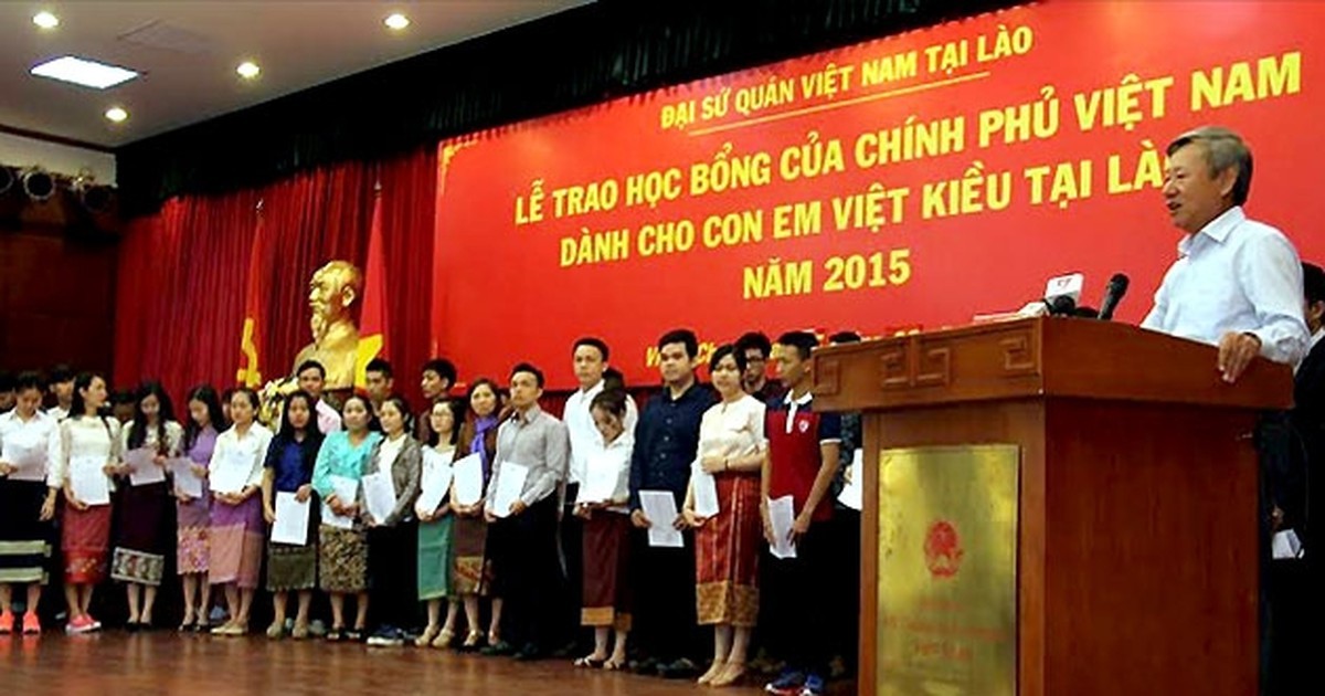 Phát huy chiều sâu văn hóa trong tâm hồn nhân dân Việt Nam-Lào
