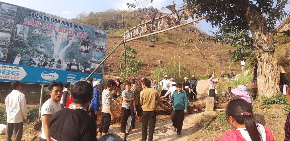 Sin Suối Hồ Lai Châu Từ bản nghiện vươn lên thoát nghèo nhờ làm du lịch trồng địa lan thảo quả sin suoi ho lai chau tu ban nghien vuon len thoat ngheo nho lam du lich trong dia lan thao qua