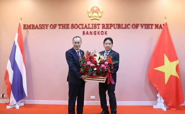 Đại sứ quán Lào tại Thái Lan chúc mừng Quốc khánh Việt Nam 2/9 hình ảnh 1 Dai su quan Lao tai Thai Lan chuc mung Quoc khanh Viet Nam 2/9 hinh anh 1