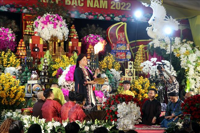 Hải Dương: Liên hoan diễn xướng hầu Thánh năm 2022 Chú thích ảnh