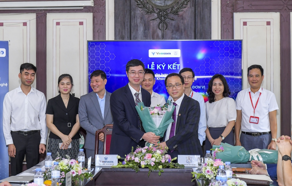 Chuyên gia từ tập đoàn y khoa hàng đầu Mỹ Úc triển khai nhiều hoạt động xây dựng Trung tâm Ung bướu xuất sắc COE tại Vinmec chuyen gia tu tap doan y khoa hang dau my uc trien khai nhieu hoat dong xay dung trung tam ung buou xuat sac coe tai vinmec