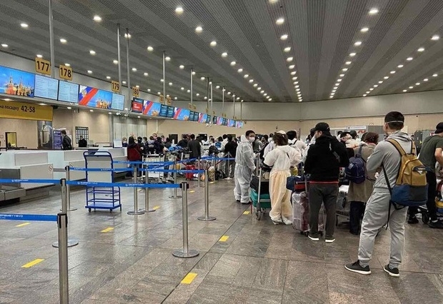 Thêm chuyến bay đưa 710 công dân Việt Nam từ Nauy, Nga về nước an toàn Thêm chuyến bay đưa 710 công dân Việt Nam từ Nauy, Nga về nước an toàn