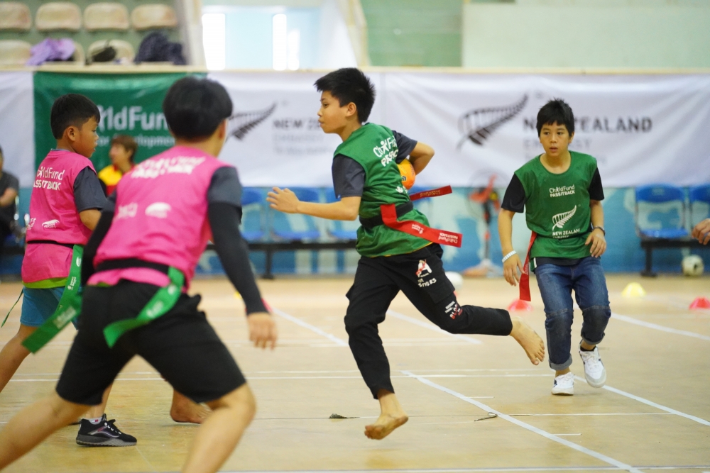 Đại sứ quán New Zealand, ChildFund mang sân chơi bóng bầu dục tới Việt Nam Đại sứ quán New Zealand, ChildFund mang sân chơi bóng bầu dục tới Việt Nam