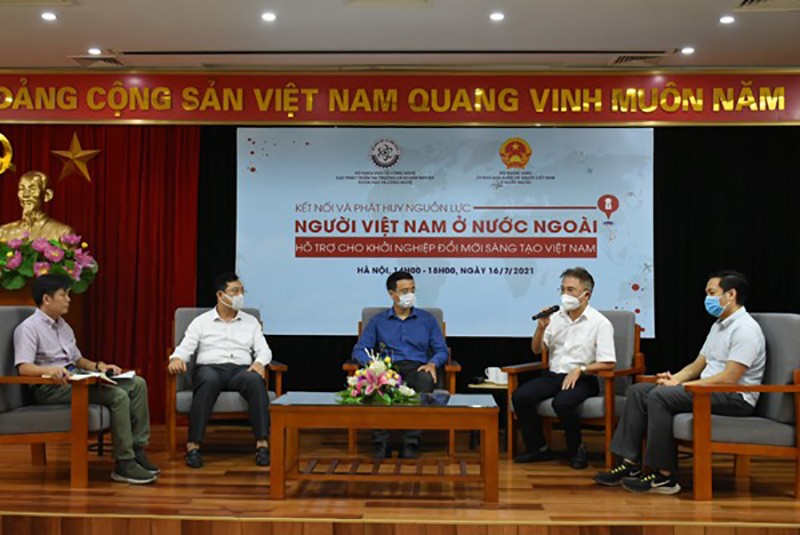 Thế hệ kiều bào trẻ - Mảnh ghép quan trọng trong công cuộc đổi mới sáng tạo tại Việt Nam Thế hệ kiều bào trẻ - Mảnh ghép quan trọng trong công cuộc đổi mới sáng tạo tại Việt Nam