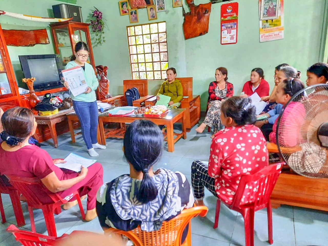 Hộ nghèo, cận nghèo ở Quảng Trị thoát nghèo nhờ Chương trình Tài chính vi mô của WVI Hộ nghèo, cận nghèo ở Quảng Trị thoát nghèo nhờ Chương trình Tài chính vi mô của WVI
