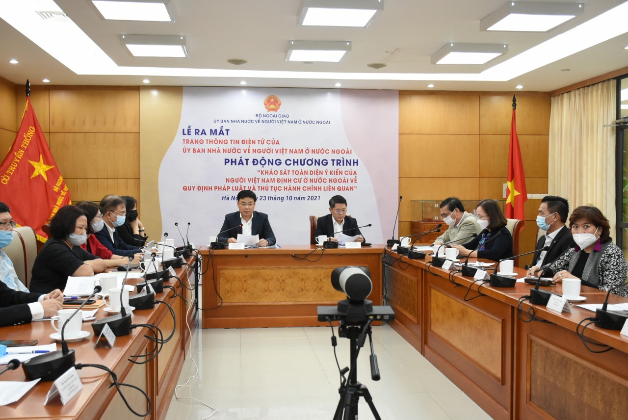 Ra mắt Trang thông tin điện tử của Ủy ban Nhà nước về người Việt Nam ở nước ngoài Ra mắt Trang thông tin điện tử của Ủy ban Nhà nước về người Việt Nam ở nước ngoài