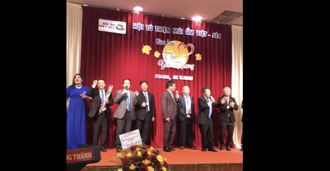 Hội “Mái ấm Việt-Séc” lan toả hoạt động từ thiện trong đêm giao lưu Hội “Mái ấm Việt-Séc” lan toả hoạt động từ thiện trong đêm giao lưu