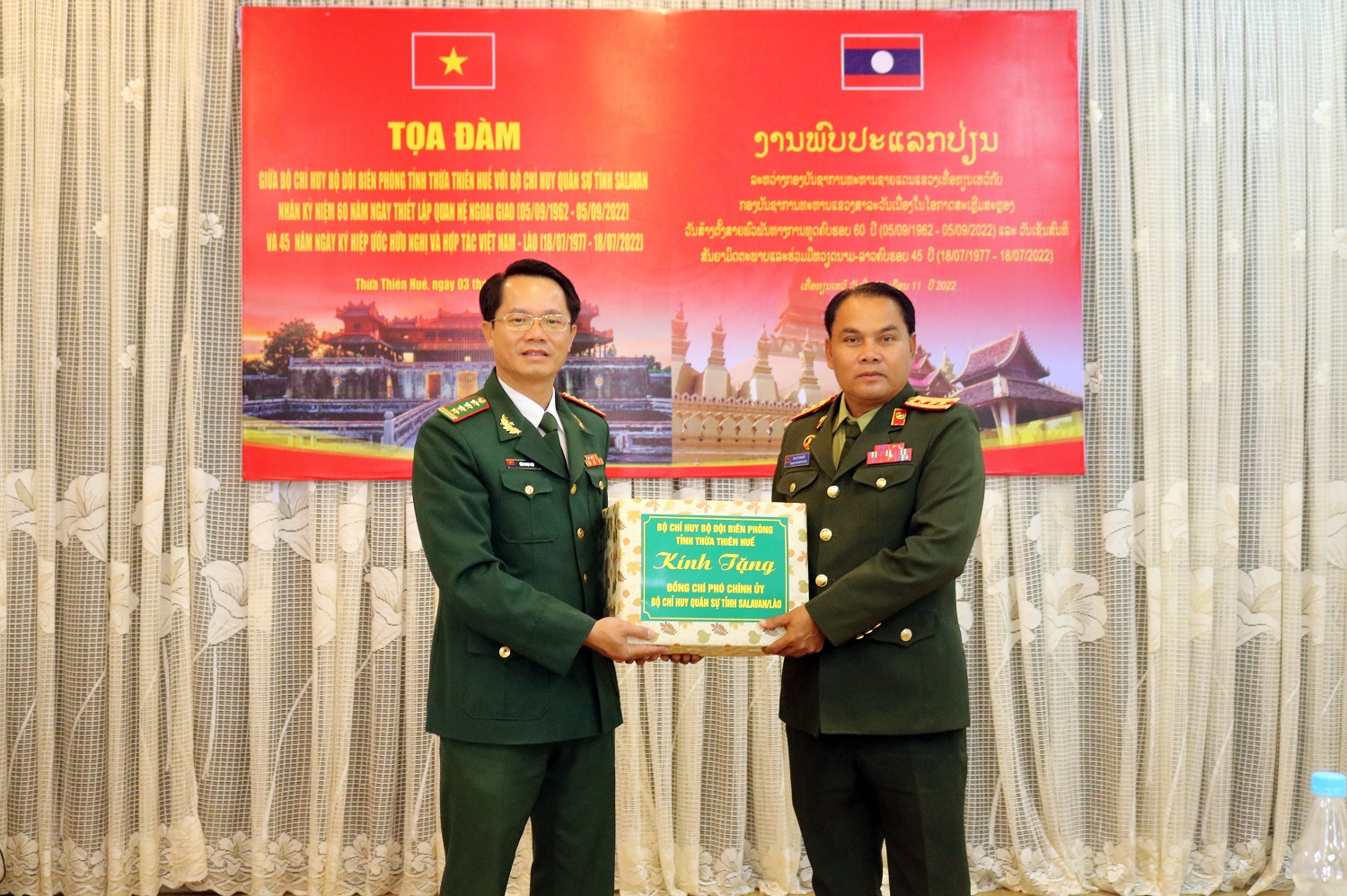 Bộ chỉ huy BĐBP tỉnh Thừa Thiên Huế tọa đàm với Bộ chỉ huy quân sự tỉnh Salavan