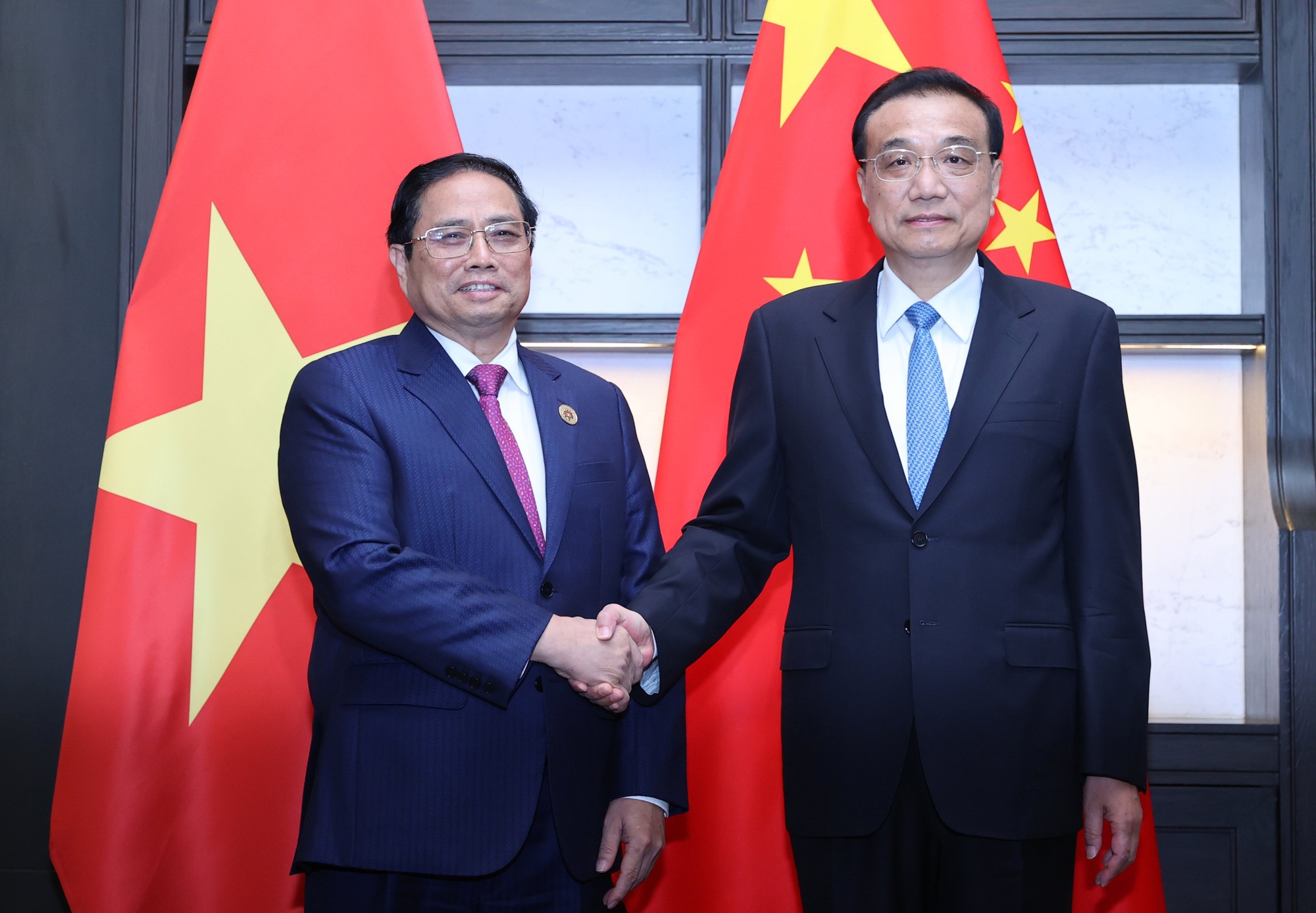 Thủ tướng Phạm Minh Chính hội kiến Thủ tướng Trung Quốc Lý Khắc Cường - Ảnh 1. Thủ tướng Phạm Minh Chính hội kiến Thủ tướng Trung Quốc Lý Khắc Cường - Ảnh 1.