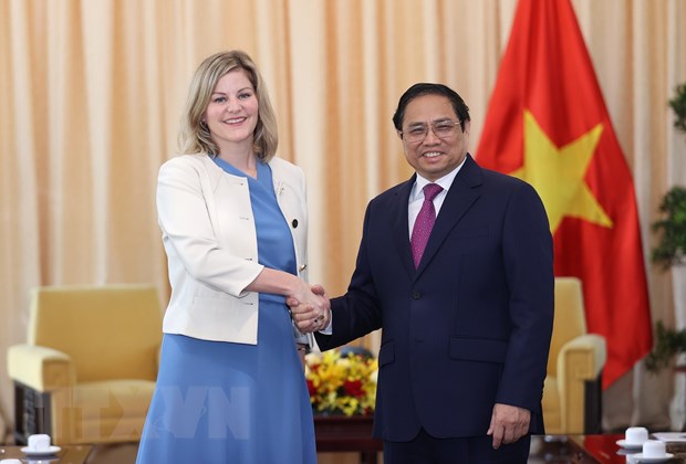 Thủ tướng tiếp Bộ trưởng Ngoại thương và Hợp tác phát triển Hà Lan hình ảnh 2 Thu tuong tiep Bo truong Ngoai thuong va Hop tac phat trien Ha Lan hinh anh 2