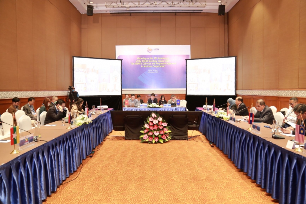 ASEAN kiểm điểm lại tình hình hợp tác biển trong 10 năm ASEAN kiểm điểm lại tình hình hợp tác biển trong 10 năm